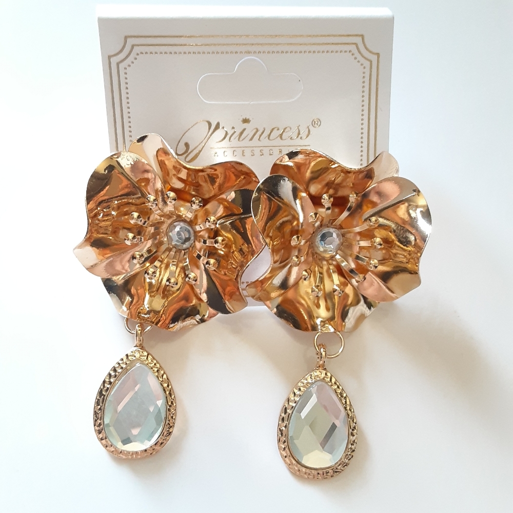 Princess Accessories Gold Flower Earrings